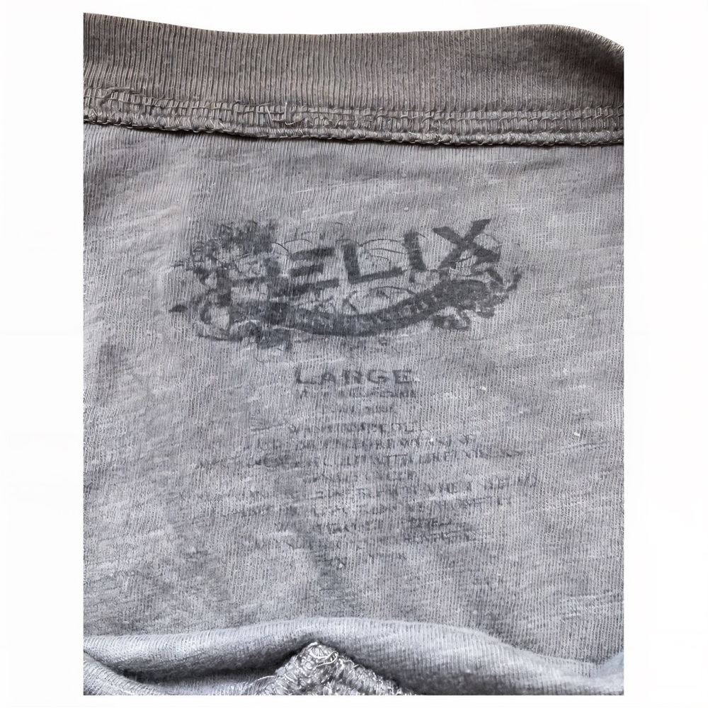 Y2K Tee Angel Wings Helix Graphic Tee | Men’s Large Alt Rocker Style Y2K - Picture 4 of 7